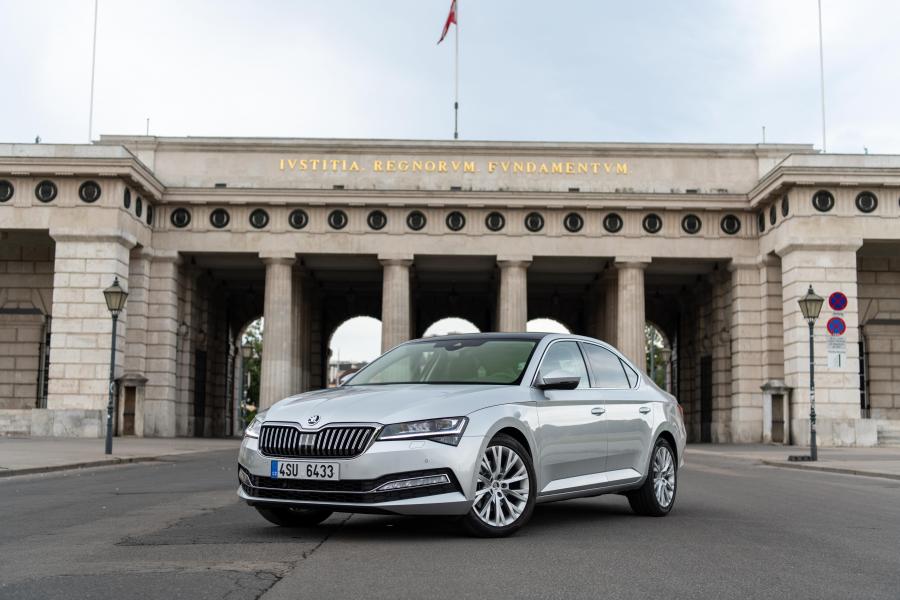  Skoda Superb (3V) 2019 года  (WW) (фото 1 из 23)
